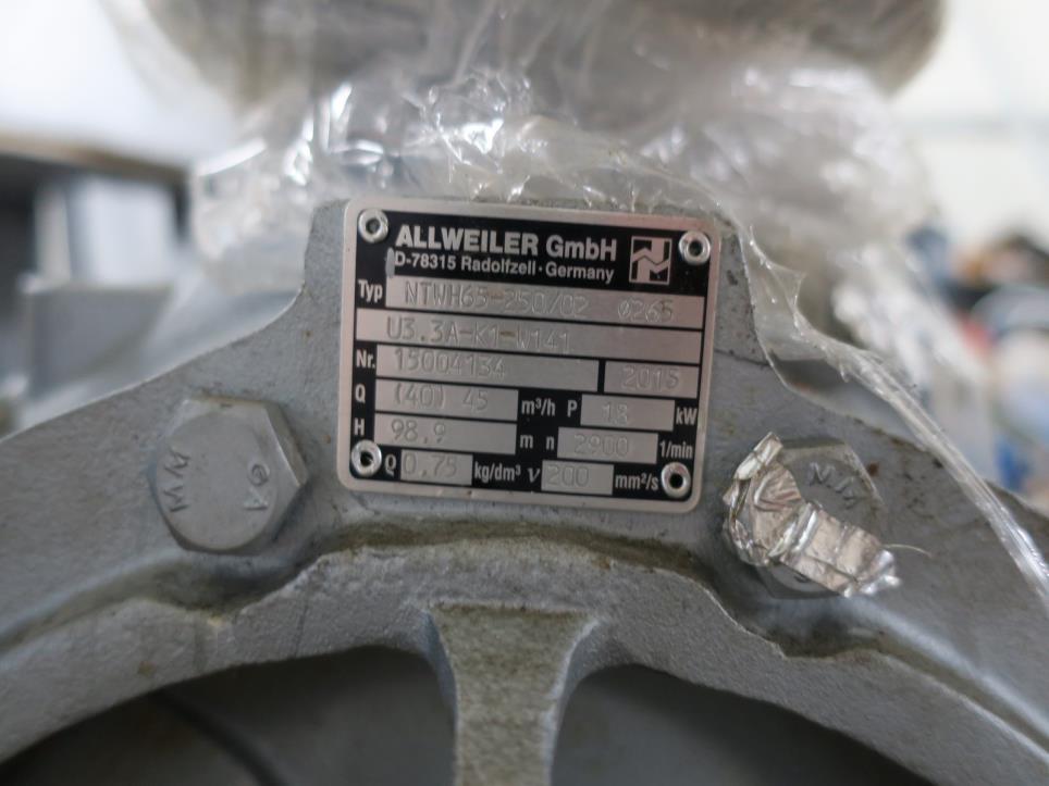 Maschinen aus einer Biokraftstoffproduktionsanlage<br>

-2